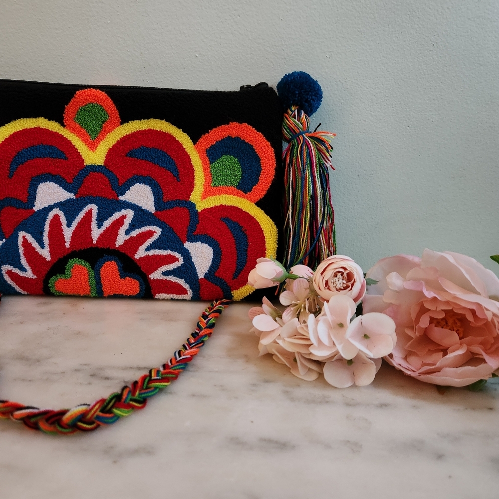 Wayuu Clutch Bag Handmade Tapestry Venezuela Purse‎ Needlepunch Colorful 11"